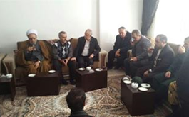 دیدار رئیس سازمان حج و زیارت با خانواده سه برادر شهید مهابادی فاجعه منا
